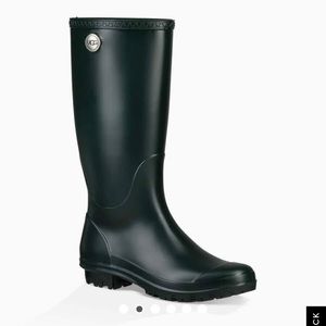 Brand new UGG rain boots